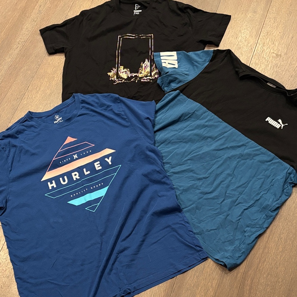 3 T-shirts